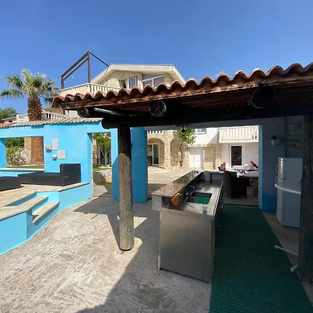 Kafadar, Okrug Gornji * 特罗吉尔